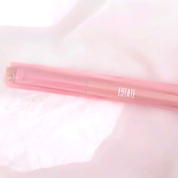 Estate Cosmetics Eye Liner Eel 03 Brush - Picture 4 of 7